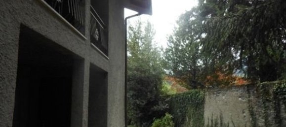 4 rooms Apartment in Dumenza, Italy No. 181194 10