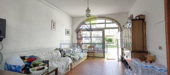 Дом с 3 спальнями в Каннето суль Ольо, Италия № 296221 20