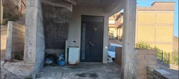 Apartamento de 8 divisões em Sonnino, Italy N.º 198569 3