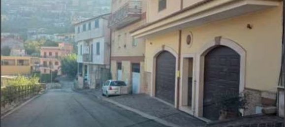Apartamento de 8 divisões em Sonnino, Italy N.º 198569 2