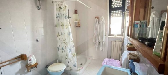 7 rooms Villa in Manfredonia, Italy No. 25537 3