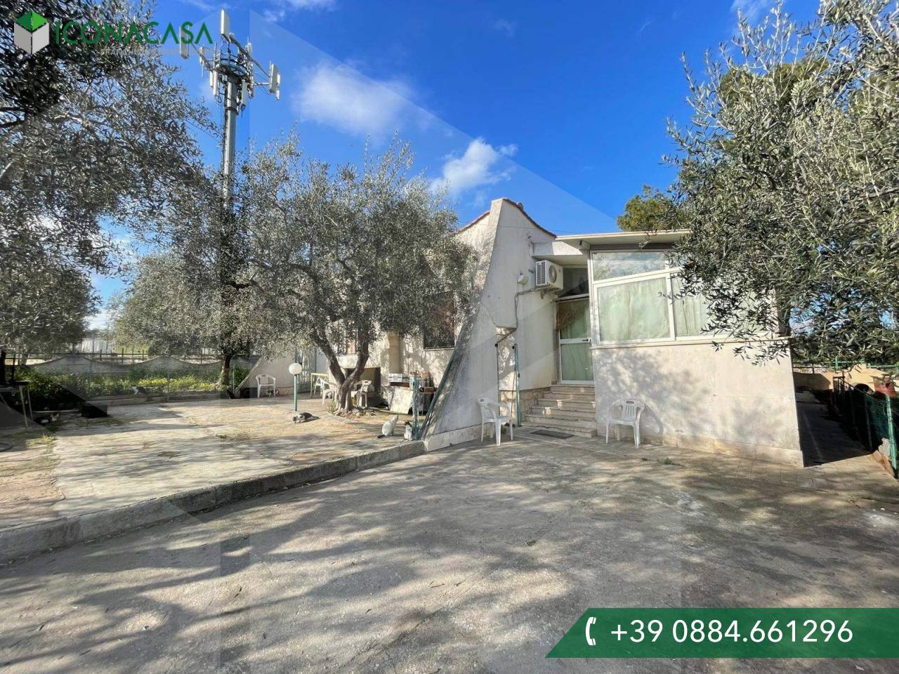 7 rooms Villa in Manfredonia, Italy No. 25537