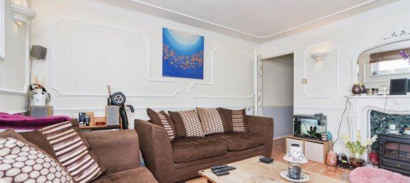 2 bedrooms Apartment in London, United Kingdom No. 10740 7