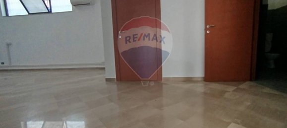 1 room Commercial property in Bari, Italy No. 39587 11