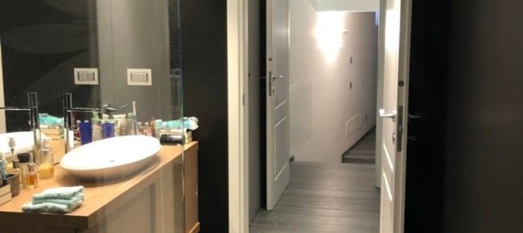 Дуплекс с 8 комнатами в Галларате, Италия № 86560 28