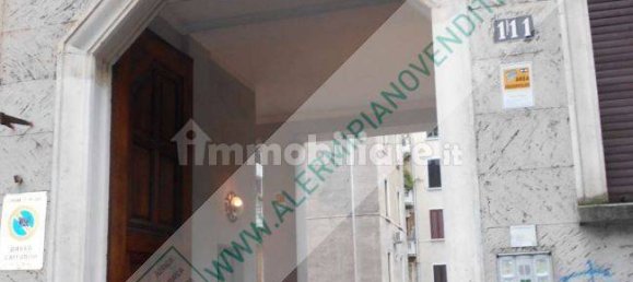 1 bedroom Apartment in Milan, Italy No. 362103 4