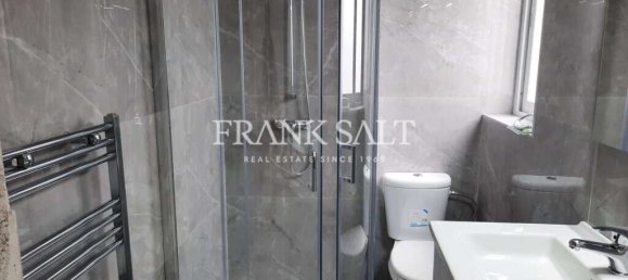 Квартира с 2 спальнями в Пьета, Мальта № 7431 6