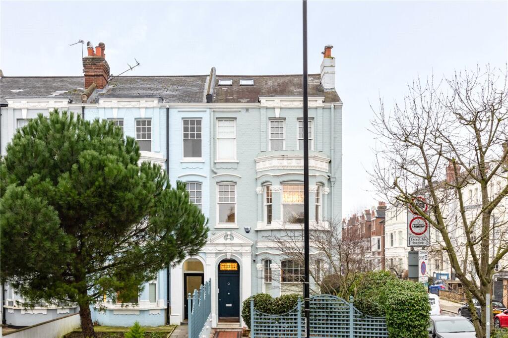 5 Schlafzimmer Haus in London, United Kingdom, Nr. 3746