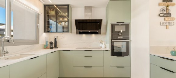 Ático de 4 dormitorios en Marbella, Spain No. 147838 27