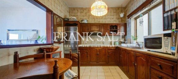 3 bedrooms Apartment in Sliema, Malta No. 1340 9