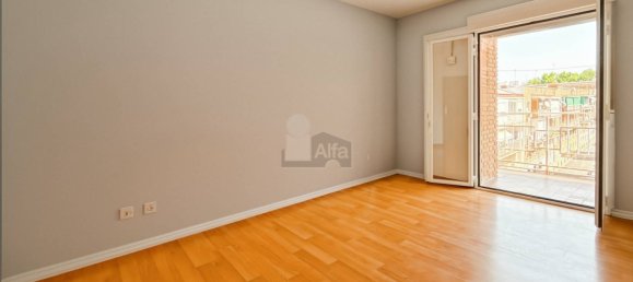 2 bedrooms Apartment in Madrid, Spain No. 143628 5