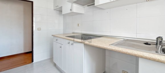 2 bedrooms Apartment in Madrid, Spain No. 143628 15