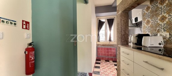 225m² Building in Lisbon, Portugal No. 91107 18