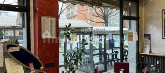 2 rooms Commercial property in Turin, Italy No. 33923 18