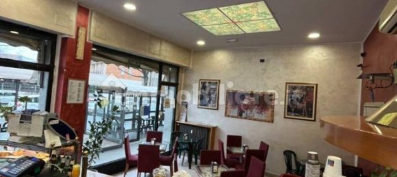 2 rooms Commercial property in Turin, Italy No. 33923 52