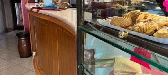 2 rooms Commercial property in Turin, Italy No. 33923 35