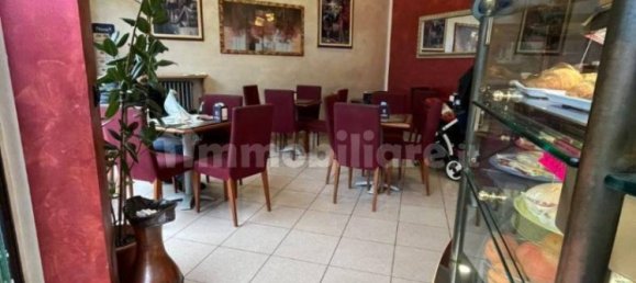 2 rooms Commercial property in Turin, Italy No. 33923 54