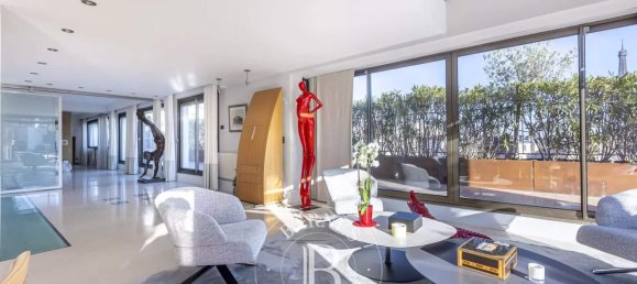2 bedrooms Penthouse in Paris, France No. 171044 4