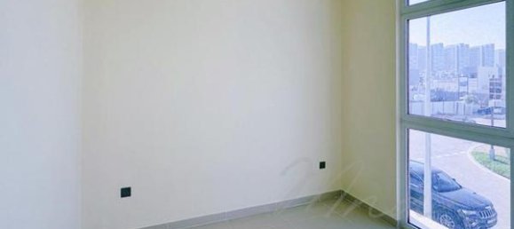 3 bedrooms Townhouse in Dubai, UAE No. 53483 7