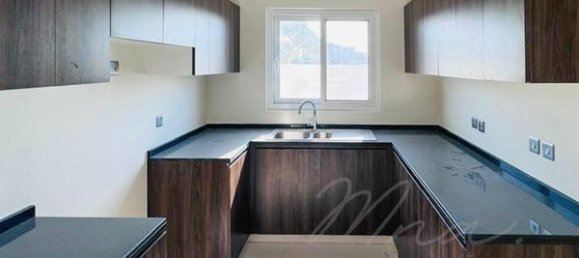 3 bedrooms Townhouse in Dubai, UAE No. 53483 2