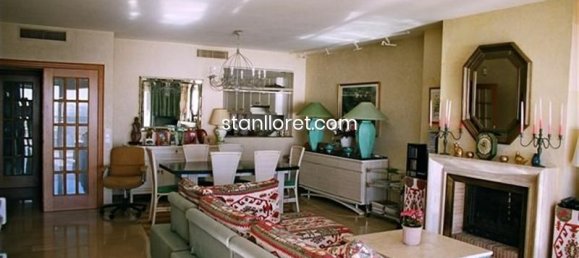 4 bedrooms Apartment in Lloret de Mar, Spain No. 14853 3