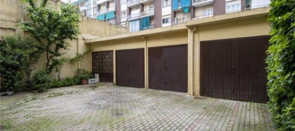 6 bedrooms Penthouse in Turin, Italy No. 316545 13