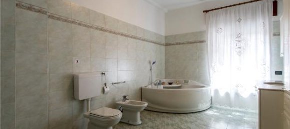 6 bedrooms Penthouse in Turin, Italy No. 316545 20