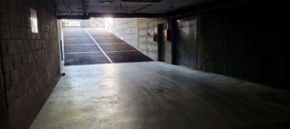 Gewerbliche Immobilie in Legnano, Italy 360m², Nr. 186309 11