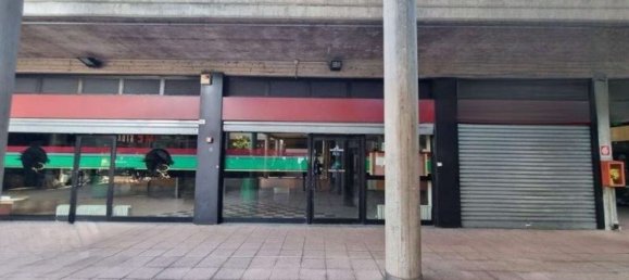 Gewerbliche Immobilie in Legnano, Italy 360m², Nr. 186309 13