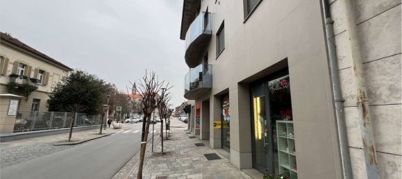 2 rooms Commercial property in Alba, Italy No. 113941 4