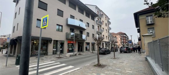 2 rooms Commercial property in Alba, Italy No. 113941 6