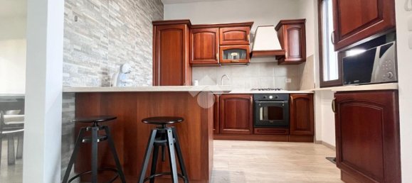 Apartamento de 3 habitaciónes en Crema, Italy No. 101985 3