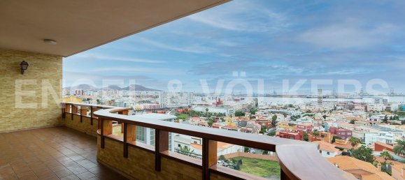 6 غرف نوم منزل في Las Palmas De Gran Canaria, Spain رقم 67900 2