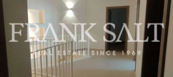 3 chambres Maison à Zurrieq, Malta No. 8118 6