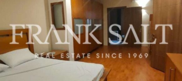 3 chambres Maison à Zurrieq, Malta No. 8118 12