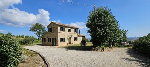 Дом с 3 спальнями в Лоро Пичено, Италия № 381933 6