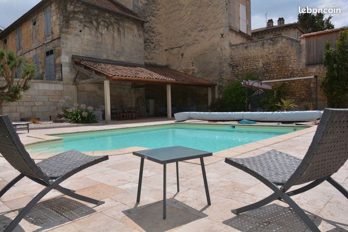 3 bedrooms House in Angouleme, France No. 309023