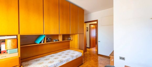 Casa de 4 divisões em Lainate, Italy N.º 186980 12