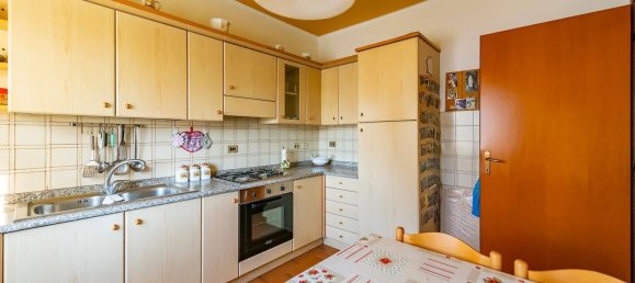 Casa de 4 divisões em Lainate, Italy N.º 186980 9