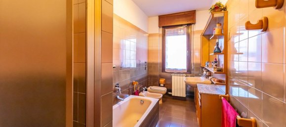 Casa de 4 divisões em Lainate, Italy N.º 186980 17