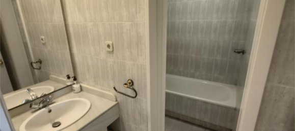 3 chambres Appartement à Madrid, Spain No. 191002 8