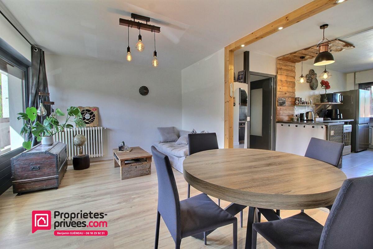 Квартира с 3 спальнями в Рюмийи, Франция № 362239