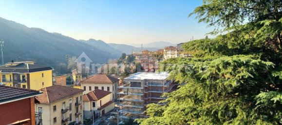 Квартира с 2 спальнями в Комо, Италия № 323446 26