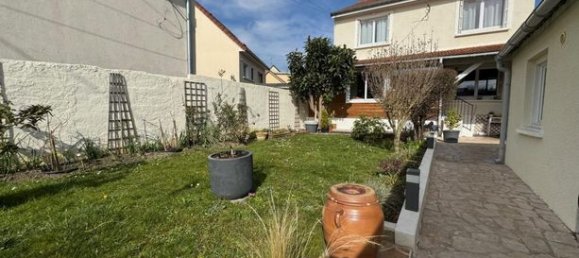 Casa de 4 dormitorios en Gagny, France No. 354866 4