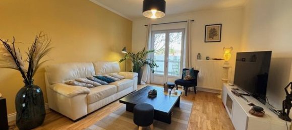 Casa de 4 dormitorios en Gagny, France No. 354866 6