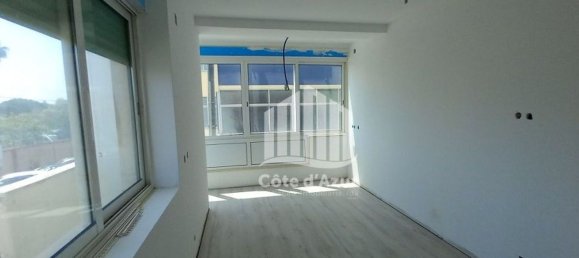 4 bedrooms Apartment in Almada, Portugal No. 87316 16