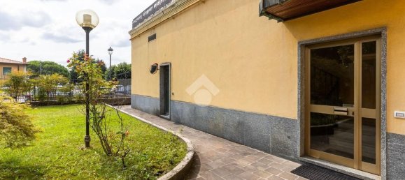 3-salle Penthouse à Missaglia, Italy No. 312051 43