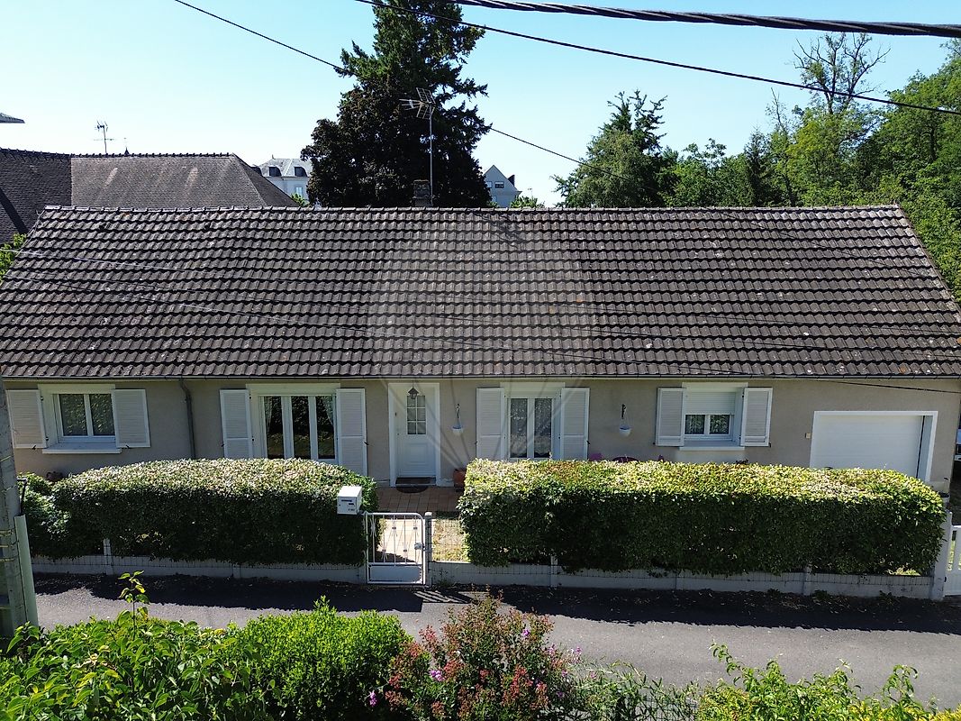 4 غرف نوم منزل في Cosne-Cours-sur-Loire, France رقم 363247