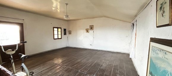 Casa de 4 habitaciónes en Monfumo, Italy No. 4679 16