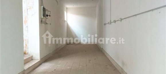 708m² Commercial property in Montecosaro, Italy No. 315777 2